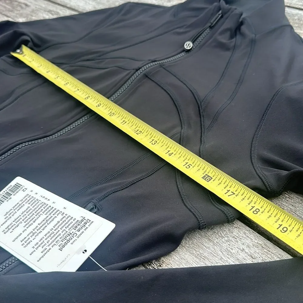 Lululemon  jacket Define Cropped Jacket Nulu Black size 12 NWT - Picture 6 of 8